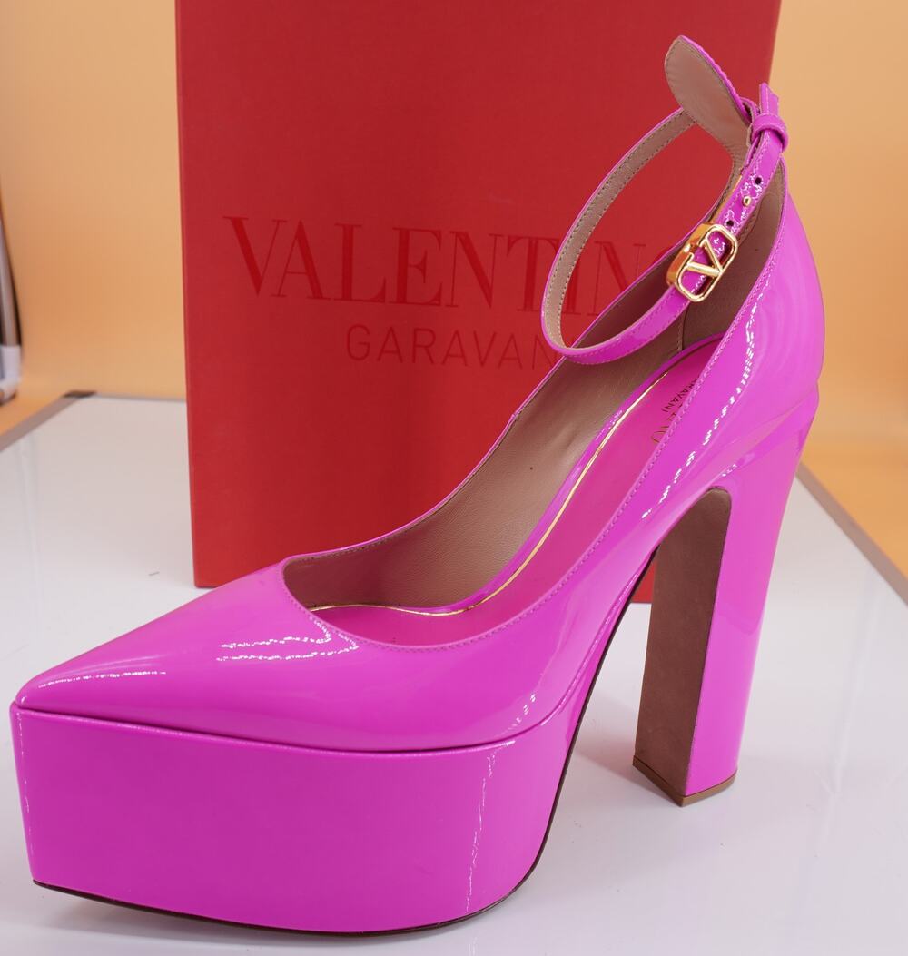 Valentino Pink Patent Tan-go Pointed Toe Platform Pump SZ 38.5 NIB Logo $1200
